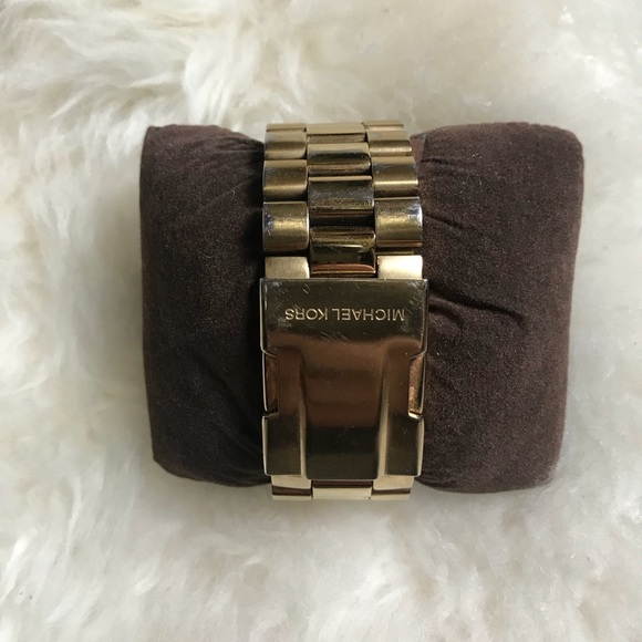 Michael Kors Watch - Picture 2 of 8